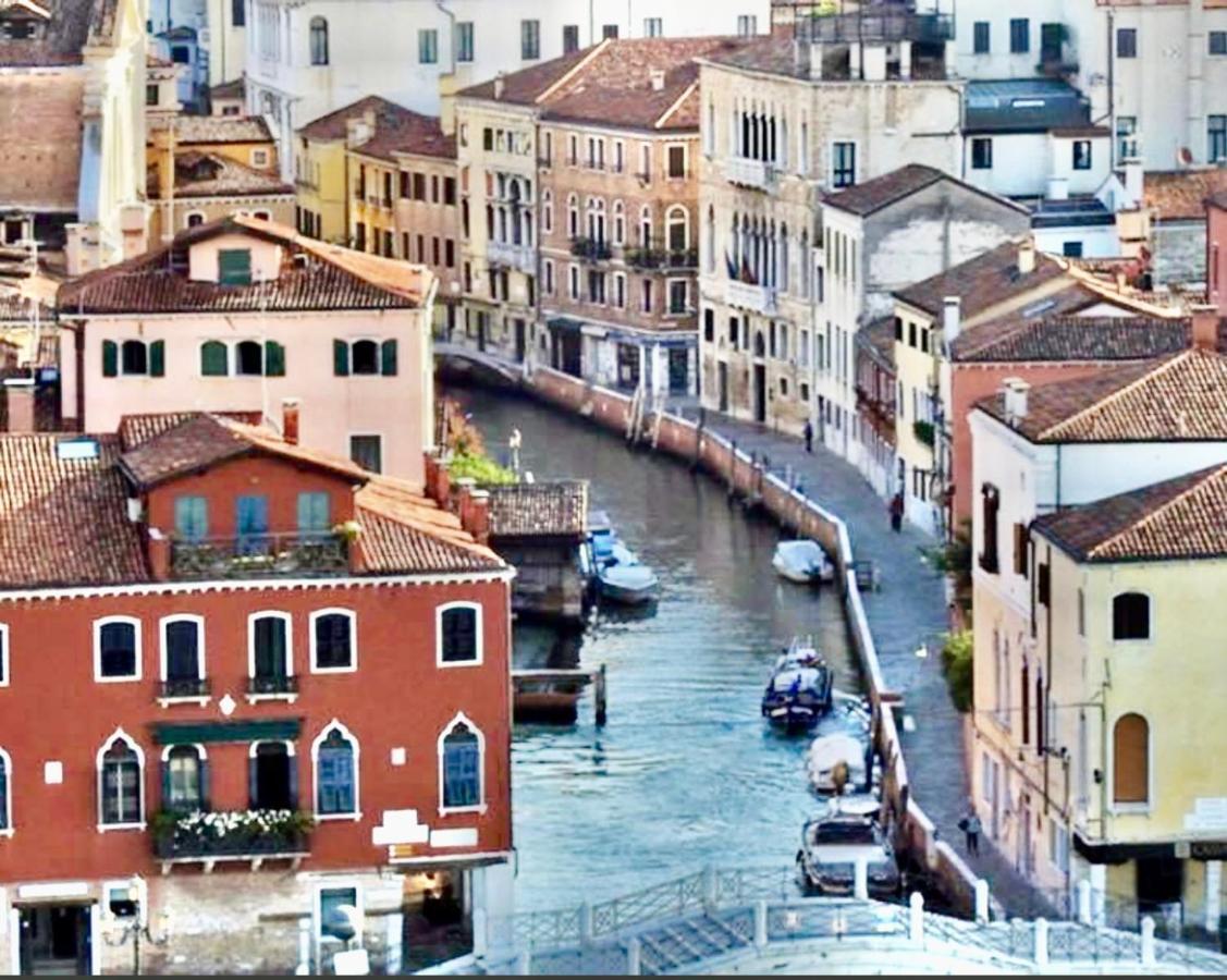 Appartamento Con Vista Zattere Venedig Exterior foto